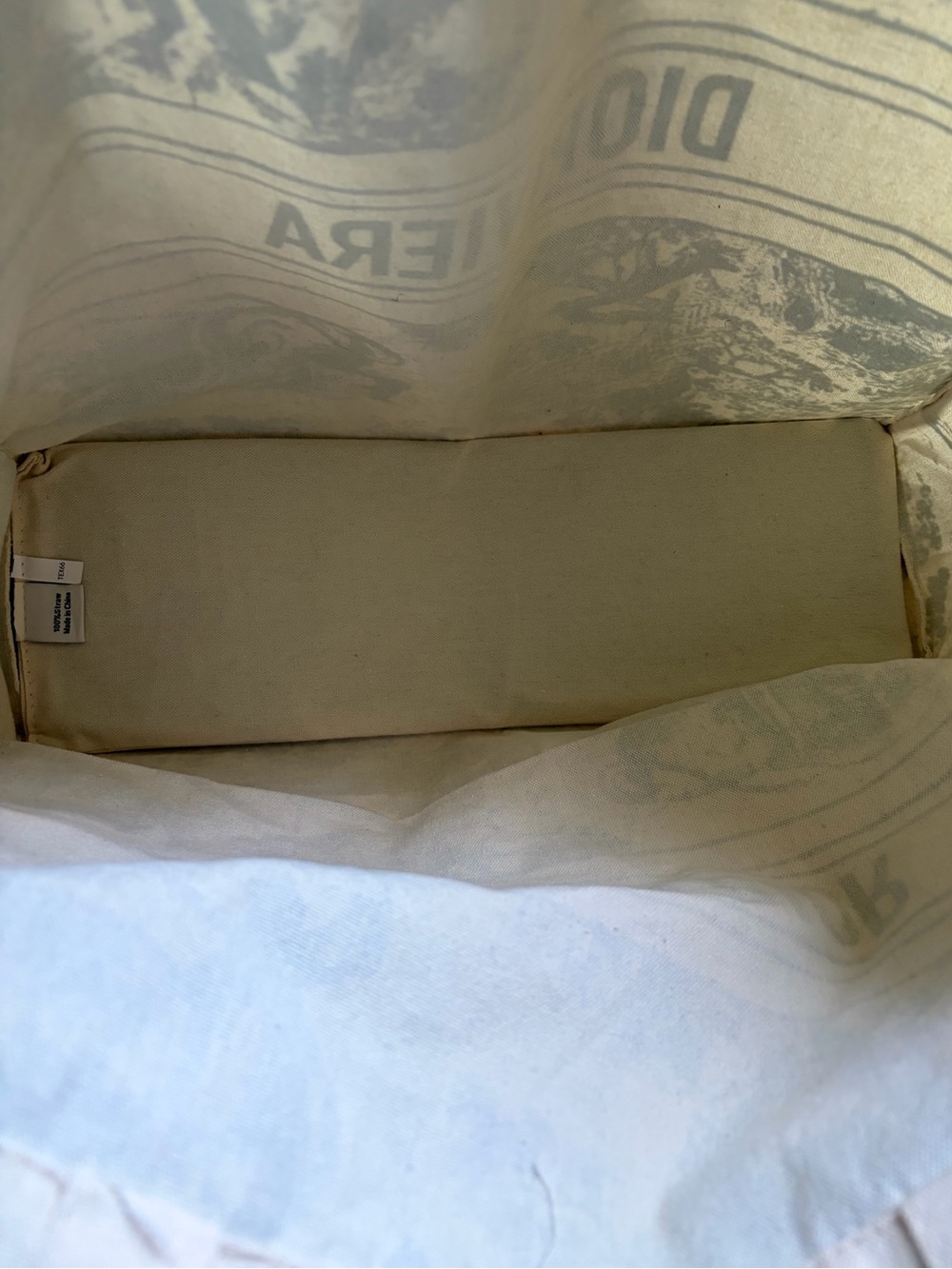 Christian Dior Canvas (gwp) Tote EUC - Picture 4 of 6
